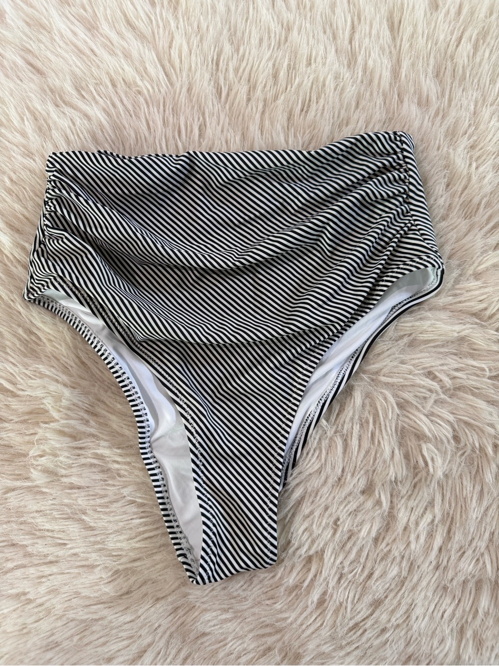 Cupshe Black & White Striped High-Waist Bikini Bottoms